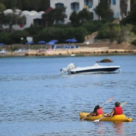 فندق Club Esse Cala Bitta بايا سردينيا