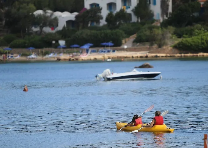 Hotel Club Esse Cala Bitta Baja Sardinia