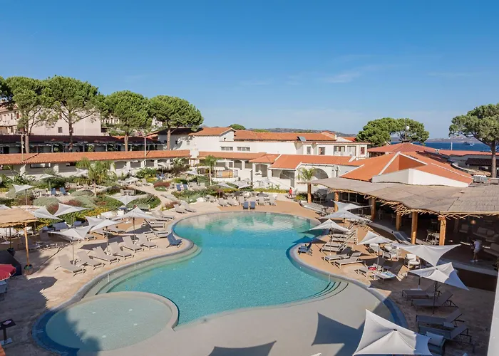 Club Esse Cala Bitta Hotel Baja Sardinia