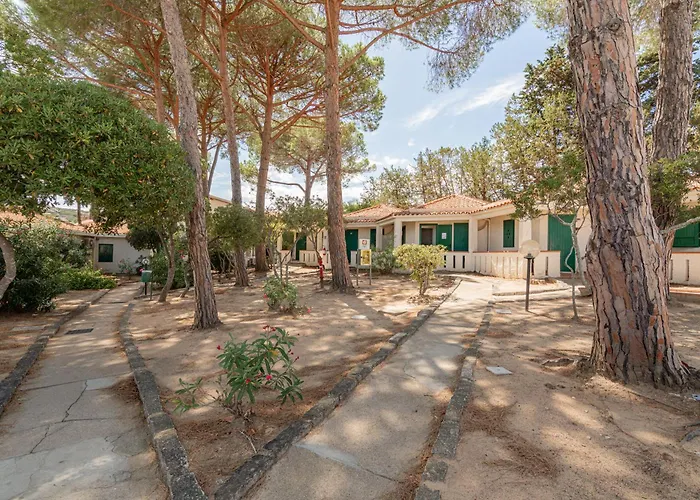 Club Esse Cala Bitta 3* Baja Sardinia