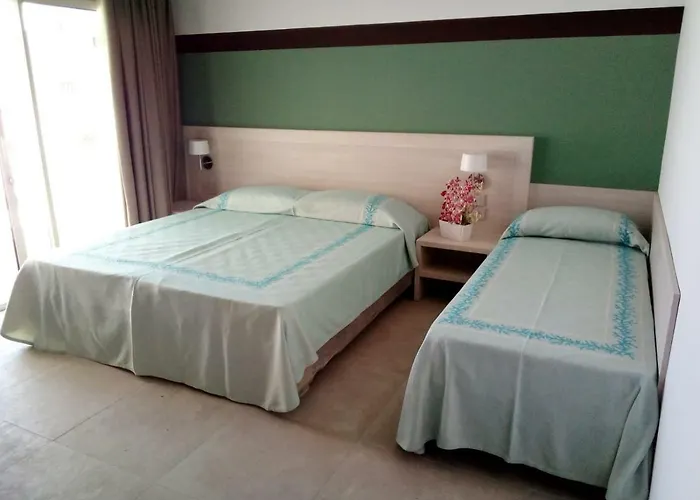 Hotel Club Esse Cala Bitta Baja Sardinia