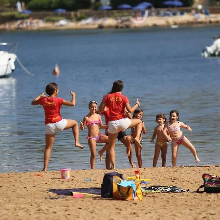 Club Esse Cala Bitta Szálloda 3*