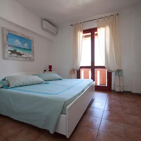 Club Esse Cala Bitta 3*