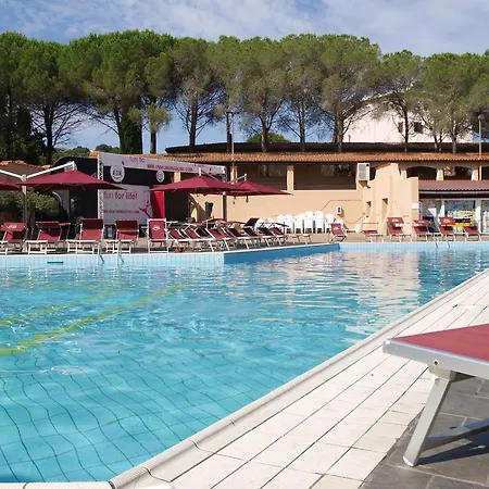 Club Esse Cala Bitta 3* Baja Sardinia