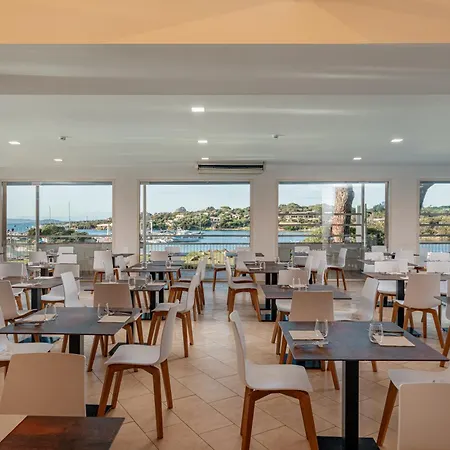 Hotel Club Esse Cala Bitta