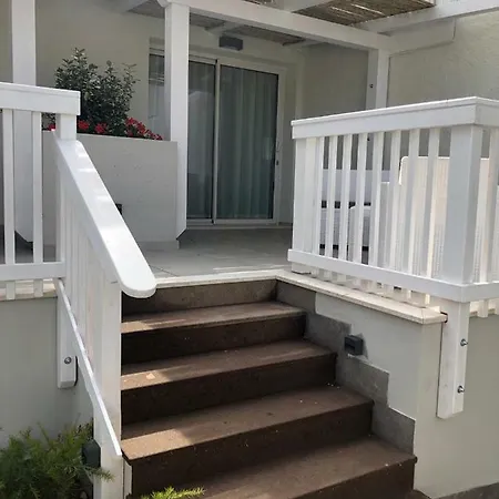 Club Esse Cala Bitta 3* Байя Сардиния