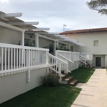 ホテル Club Esse Cala Bitta 3*