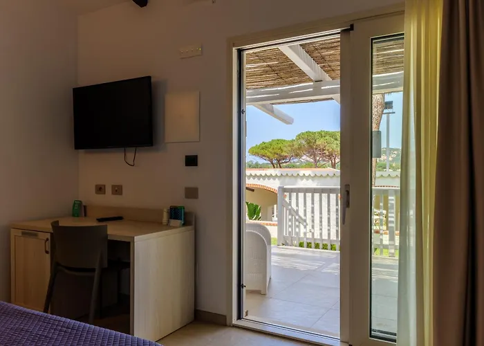 Club Esse Cala Bitta Hotel