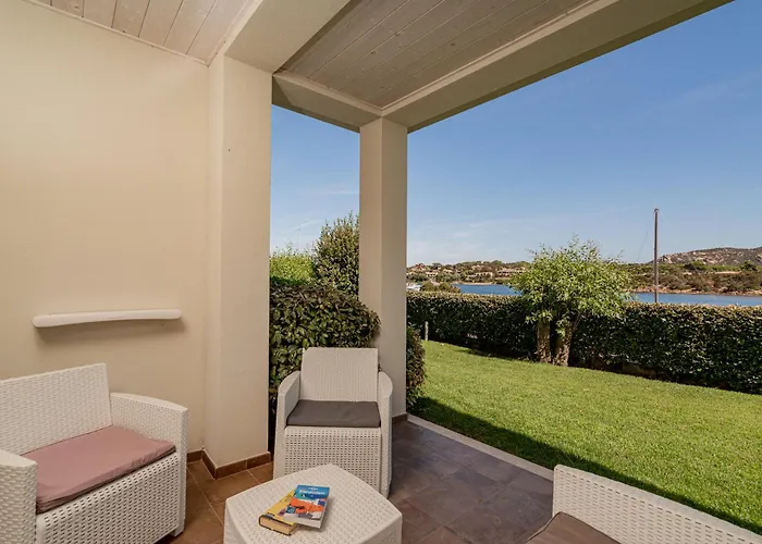 Club Esse Cala Bitta 3*