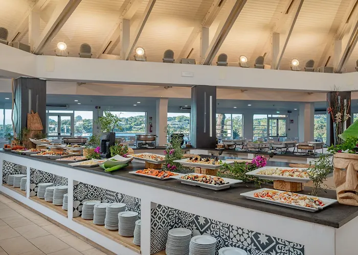 Club Esse Cala Bitta Hotel Baja Sardinia